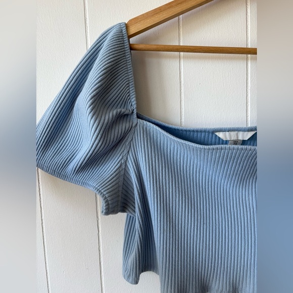 H&M Light Blue Ribbed Cropped Top | Size XL - Picture 4 of 6